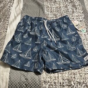 Men’s swim trunks bathing suit - size medium